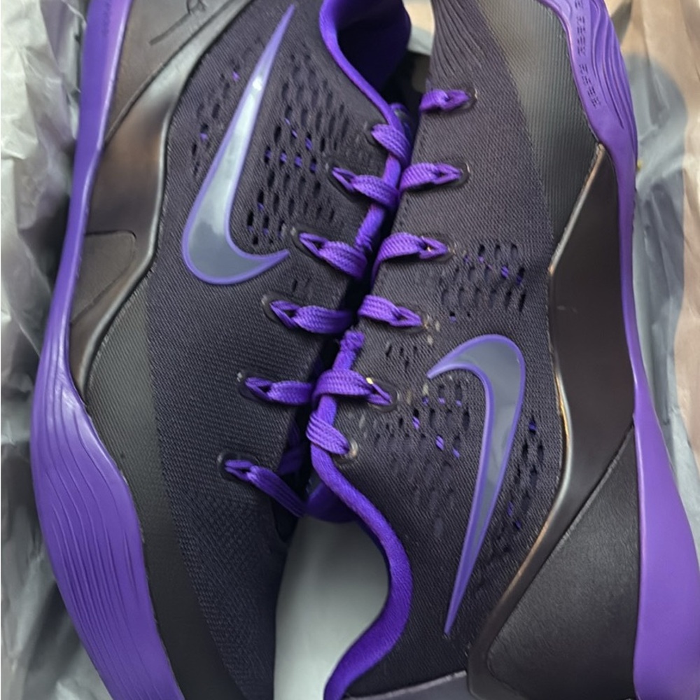 Kobe 9 purple dynasty’s size 10